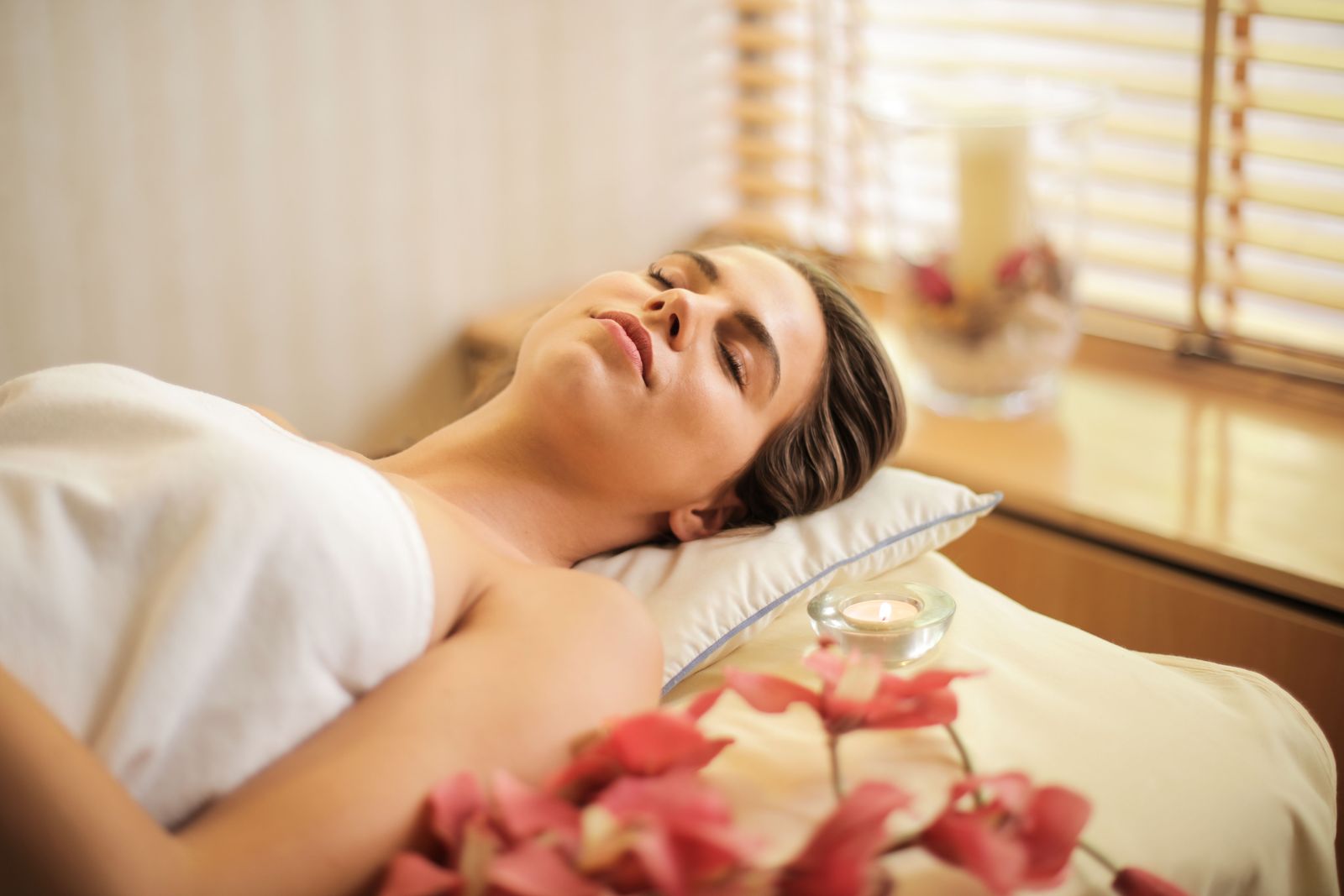 Hot Stone Massage – 25 minuten